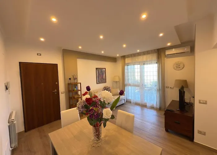 Charlie's House Apartment